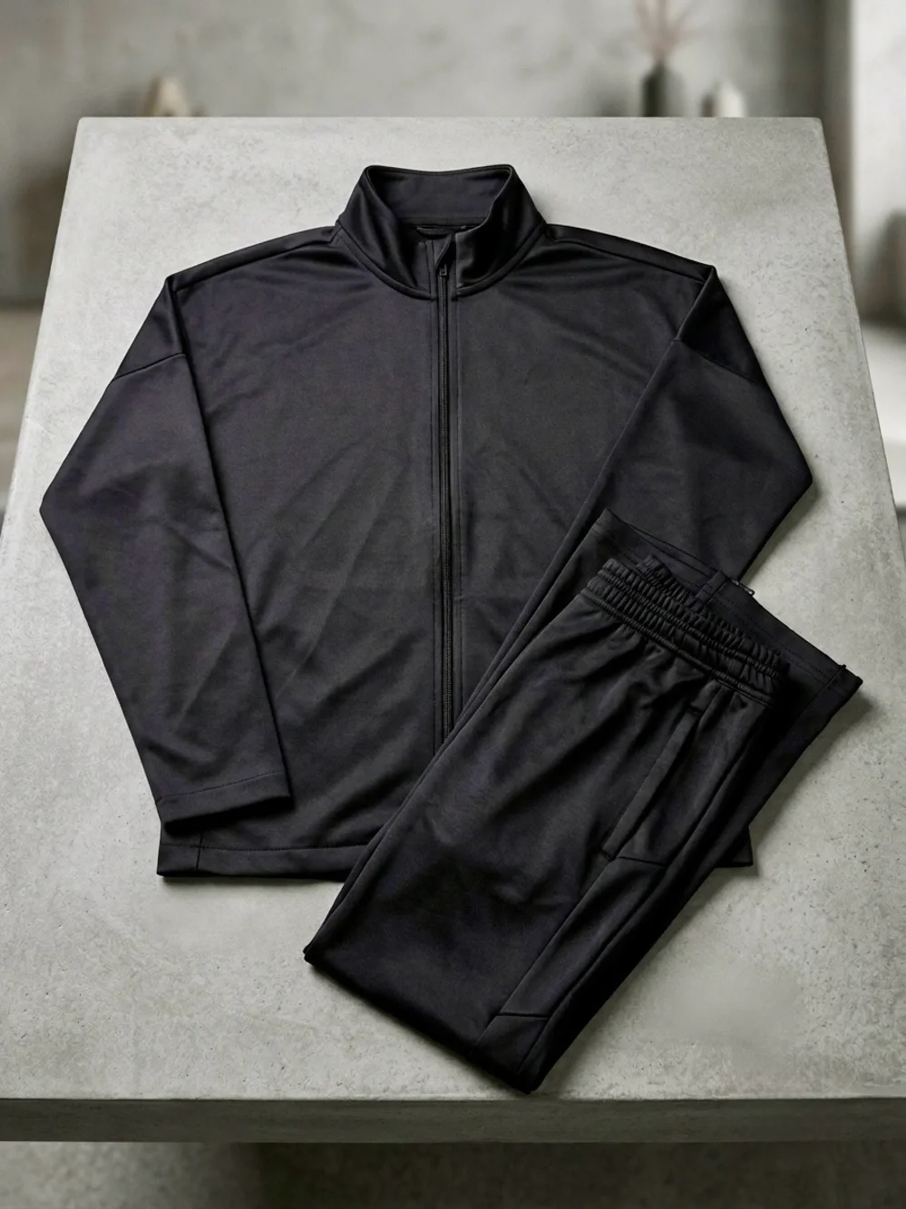 NEW Youth medium Black Full-Zip Track Jacket and Pants Set